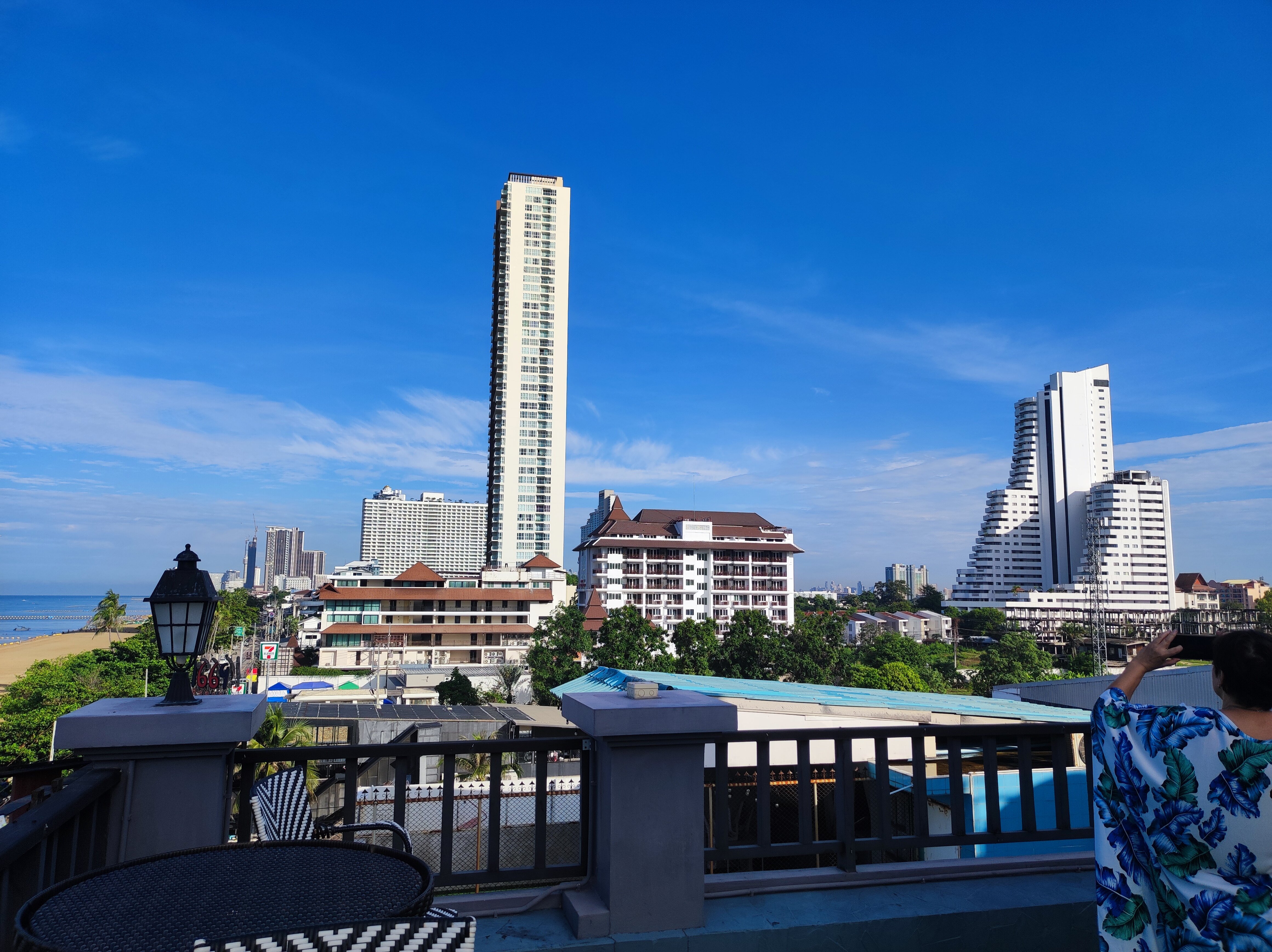 Фото Seaside Jomtien Beach