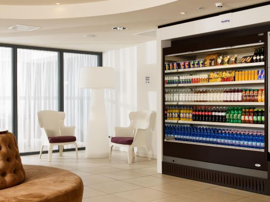 Фото Holiday Inn Express Arnhem