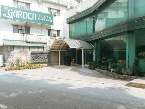 Hotel Garden Plaza Hotel and Suites, Manila, photo