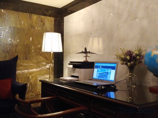 Фото Suwon Orsay Hotel