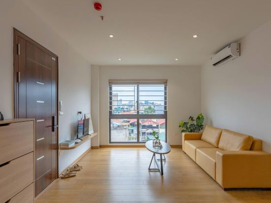 Фото 22Land Moon West Lake