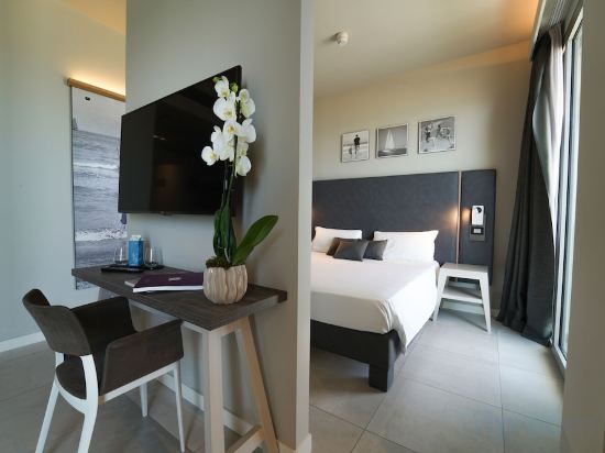 Фото Nautilus Family Hotel