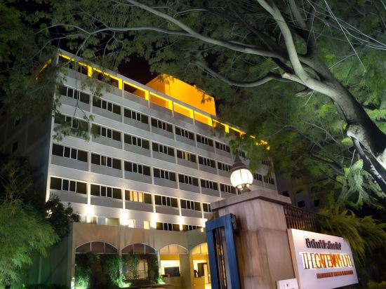 Фото Vivanta Bengaluru Residency Road