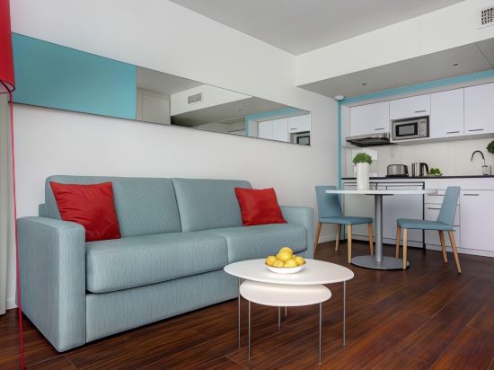 Фото Citadines Castellane Marseille