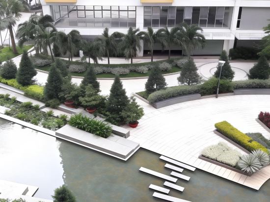 Фото Bluesky Serviced Apartment Airport Plaza