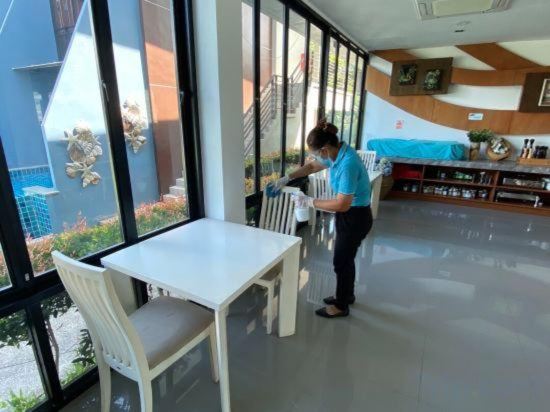 Фото The Phu Beach Hotel