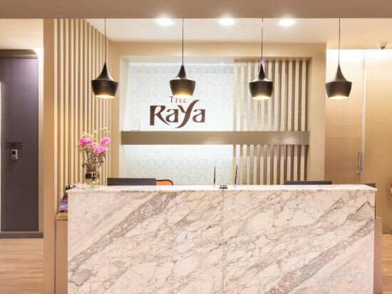 Фото The Raya Surawong Bangkok