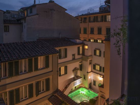 Фото Rivoli Boutique Hotel