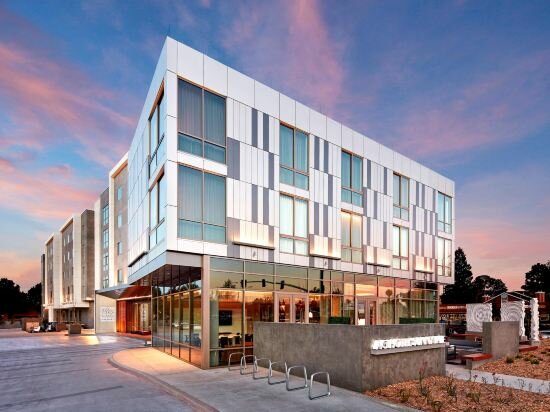 Фото Ac Hotel by Marriott Sunnyvale Cupertino