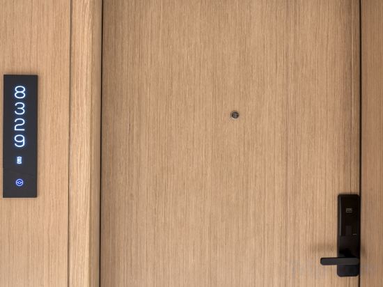 Фото Elong Hotel