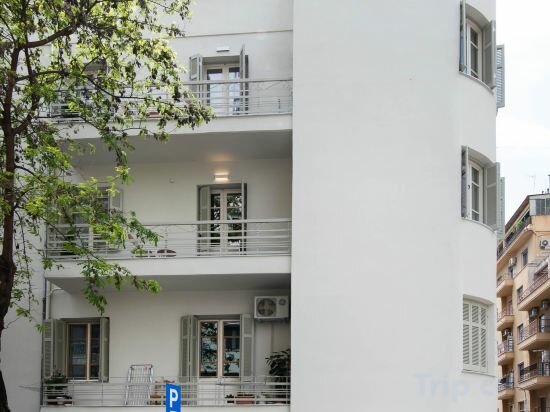 Фото Апартаменты White Lotus by halu!