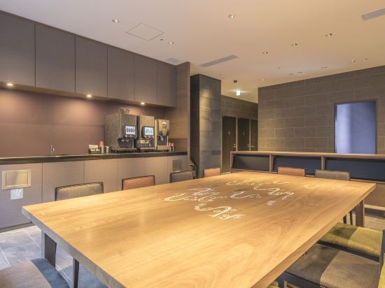 Фото Tokyu Stay Kyoto Sanjo Karasuma