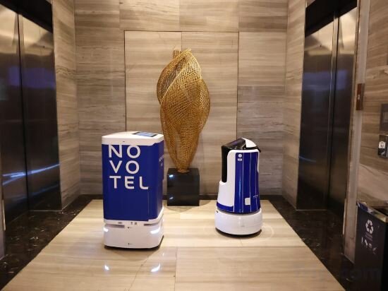 Фото Novotel Nanjing Central Suning