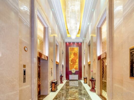 Фото Howard Johnson Tropical Garden Plaza Kunming