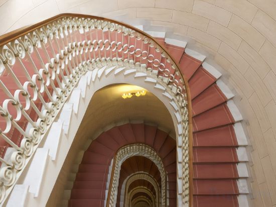 Фото Renaissance Naples Hotel Mediterraneo