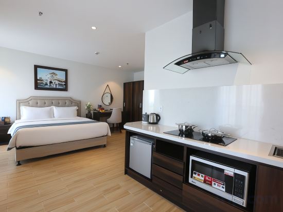 Фото Rhm Luxury Hotel And Suite