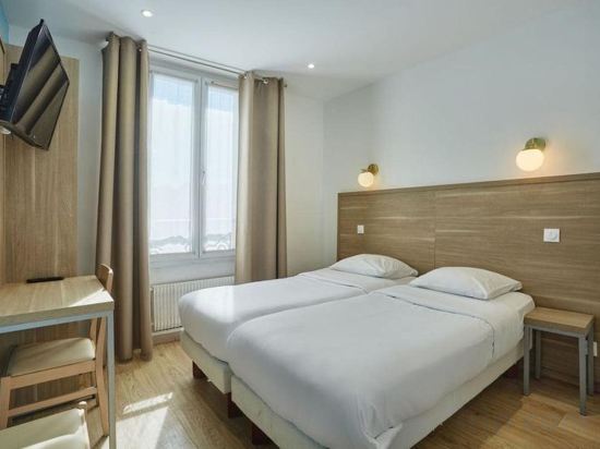 Фото Hotel Merryl