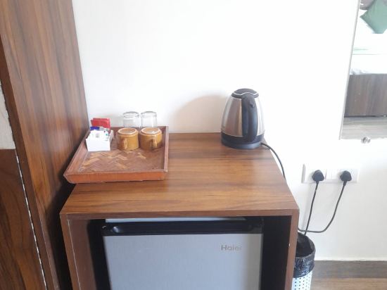 Фото Hotel Yog Tapovan