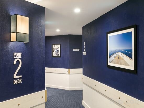 Фото The Deck Hotel by HappyCulture