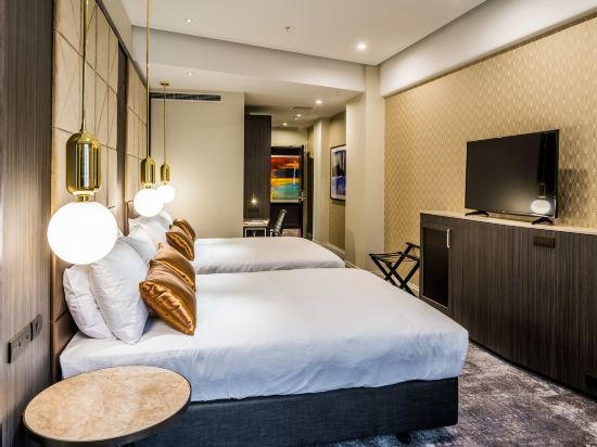 Фото Doubletree by Hilton Wellington