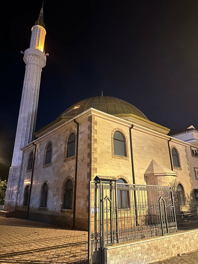 Mosque Aslanbucak Neighborhood Yk Mosque, Kemer, photo