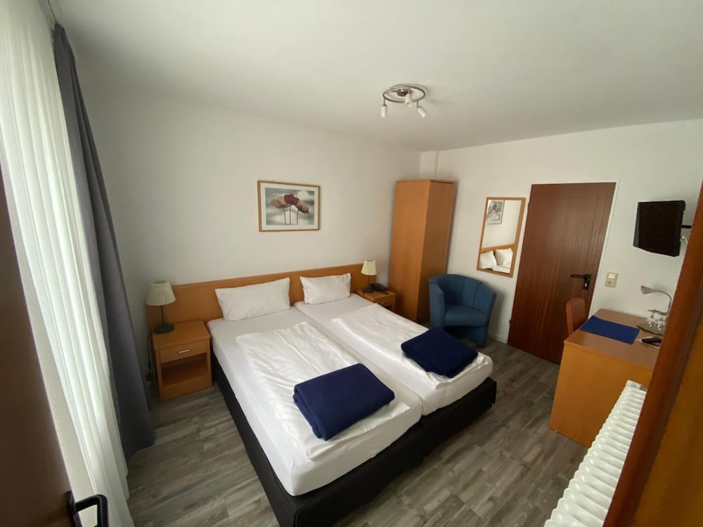 Фото Hotel Restaurant Cala Luna