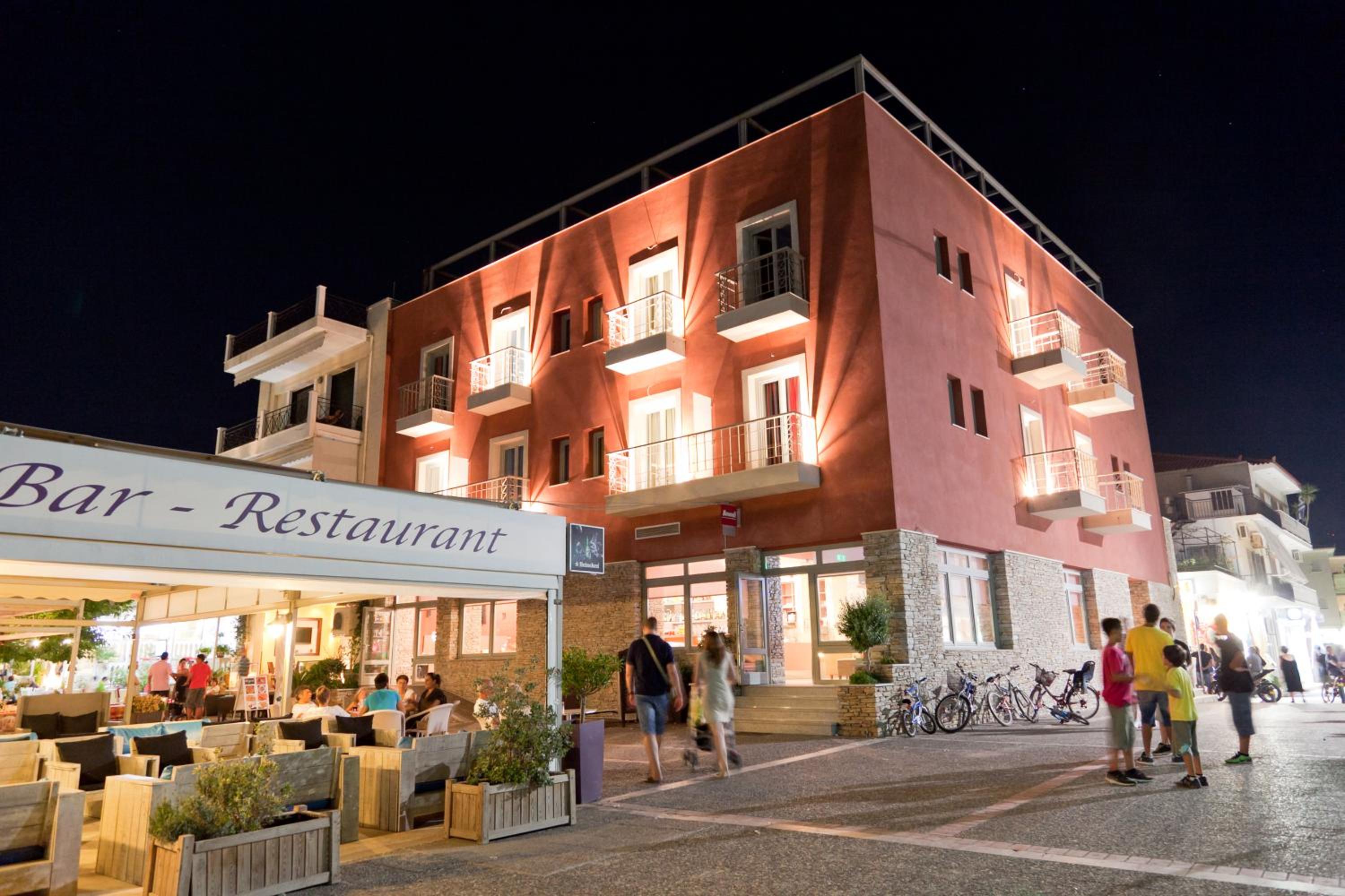 Фото Astros Beach Boutique Hotel