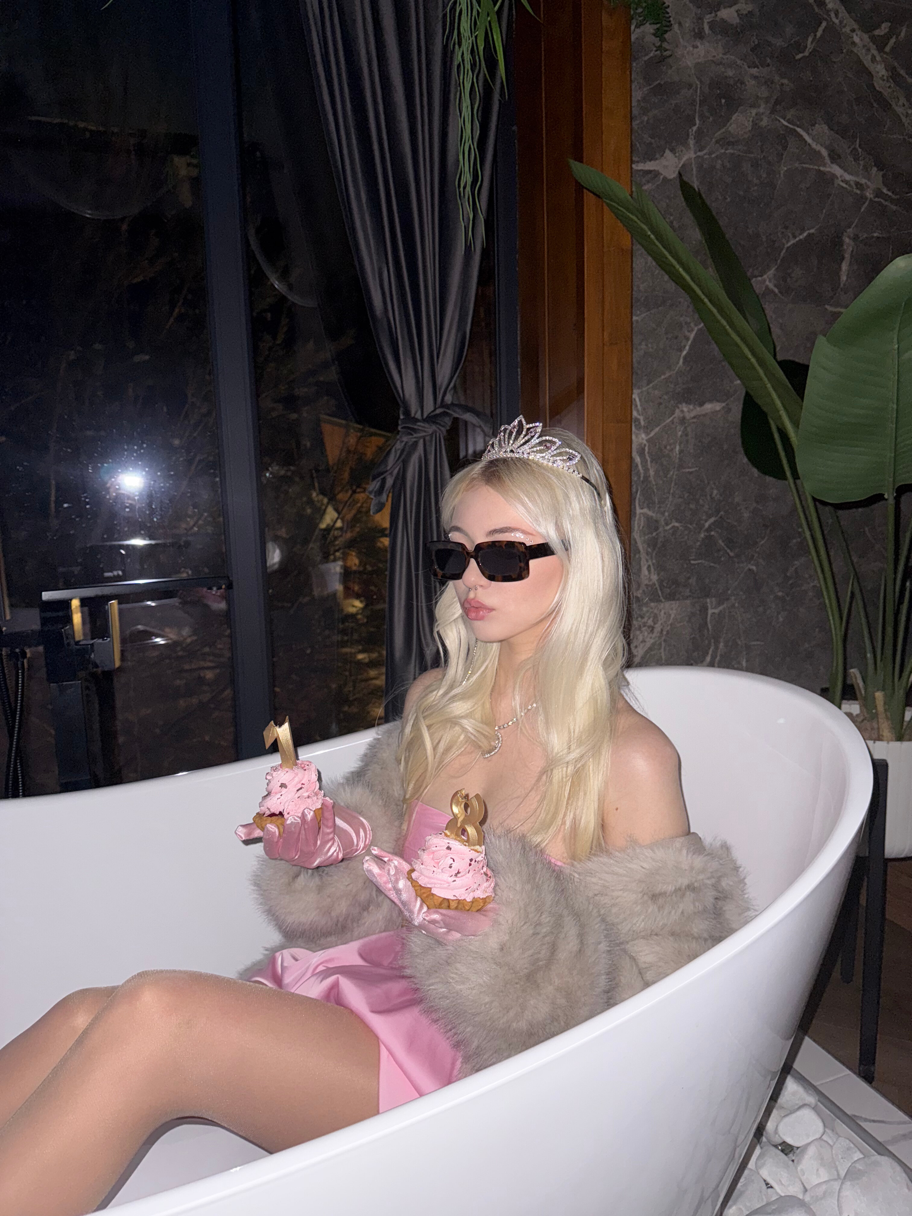 Фото Хвоя Secret Place