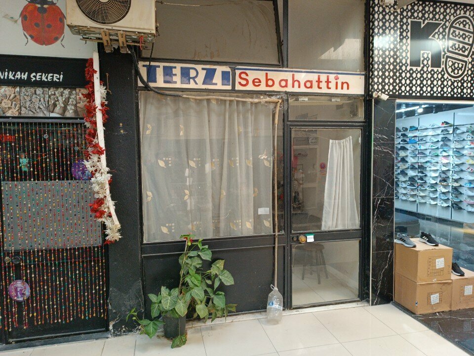 Tailor Tailor Sebahattin, Izmir, photo