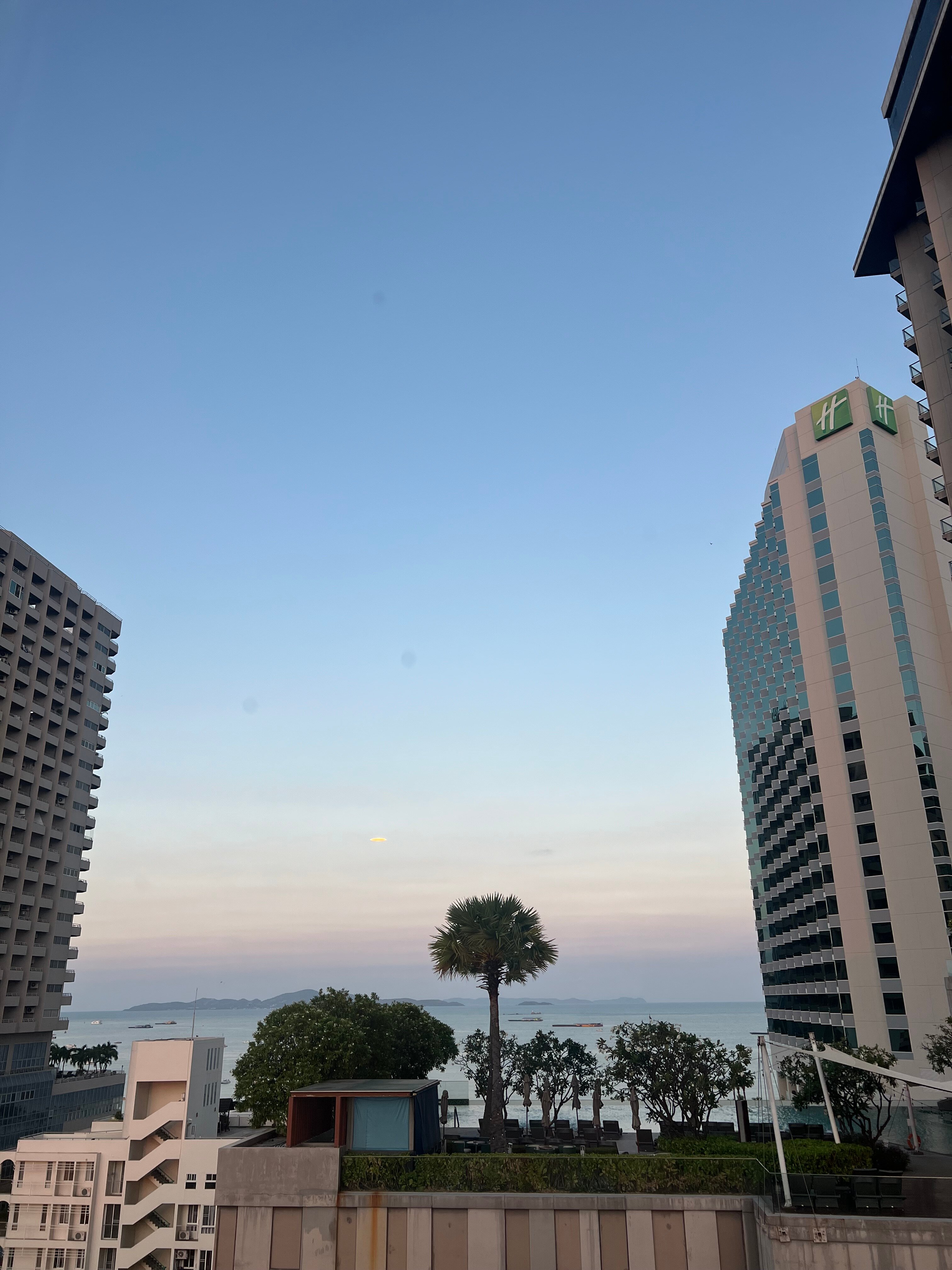 Фото Mercure Pattaya Ocean Resort