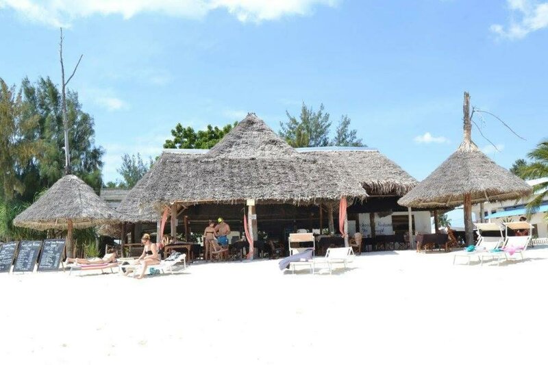 Гостиница Union Beach Bungalows
