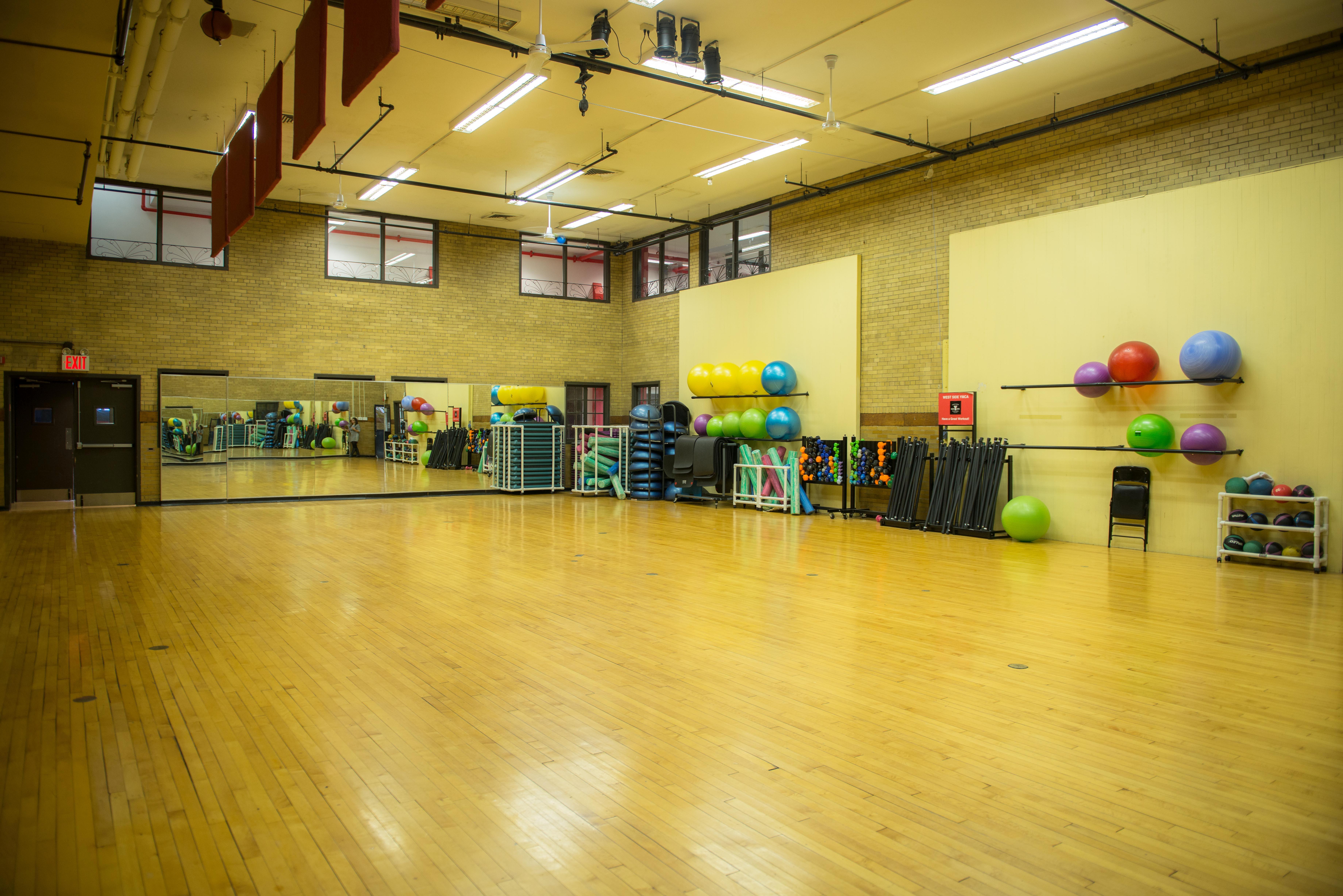 Фото West Side Ymca