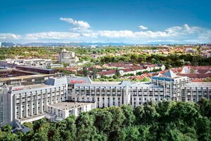 Гостиница Munich Marriott Hotel