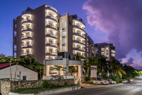Гостиница Sapphire Beach Club Resort в Синт-Мартене