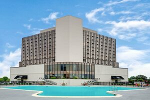 Гостиница Wyndham Garden Norfolk Downtown в Норфолке