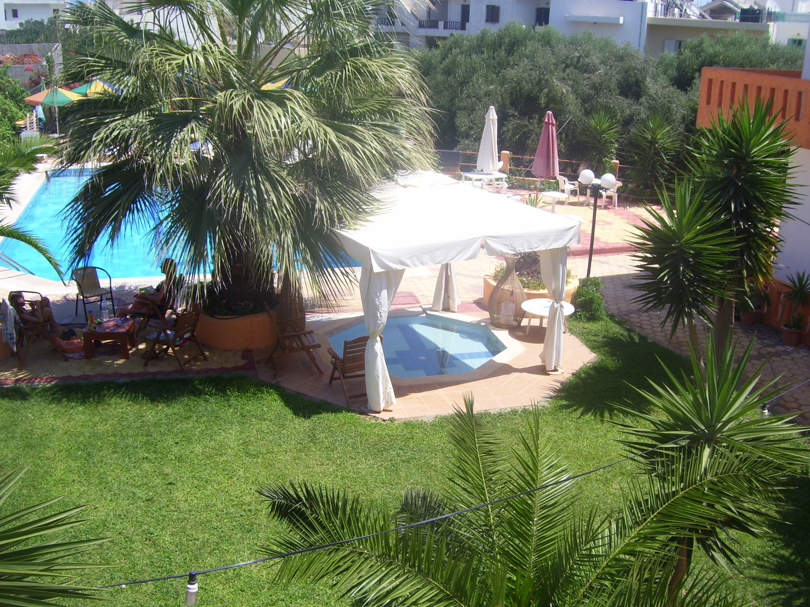 Фото Maria Apartments