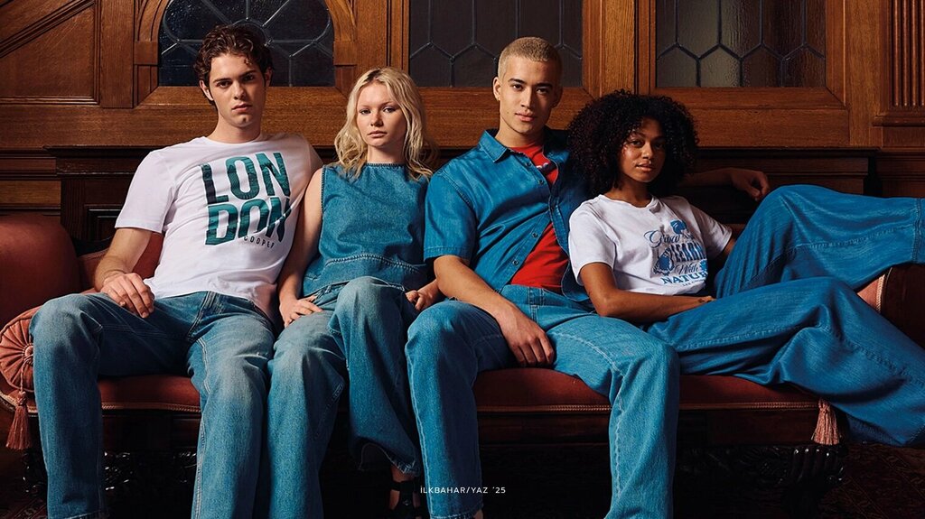 Clothing store Lee Cooper, Izmir, photo