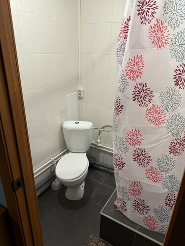 Гостиница Тюмень на Чернышевского в Тюмени