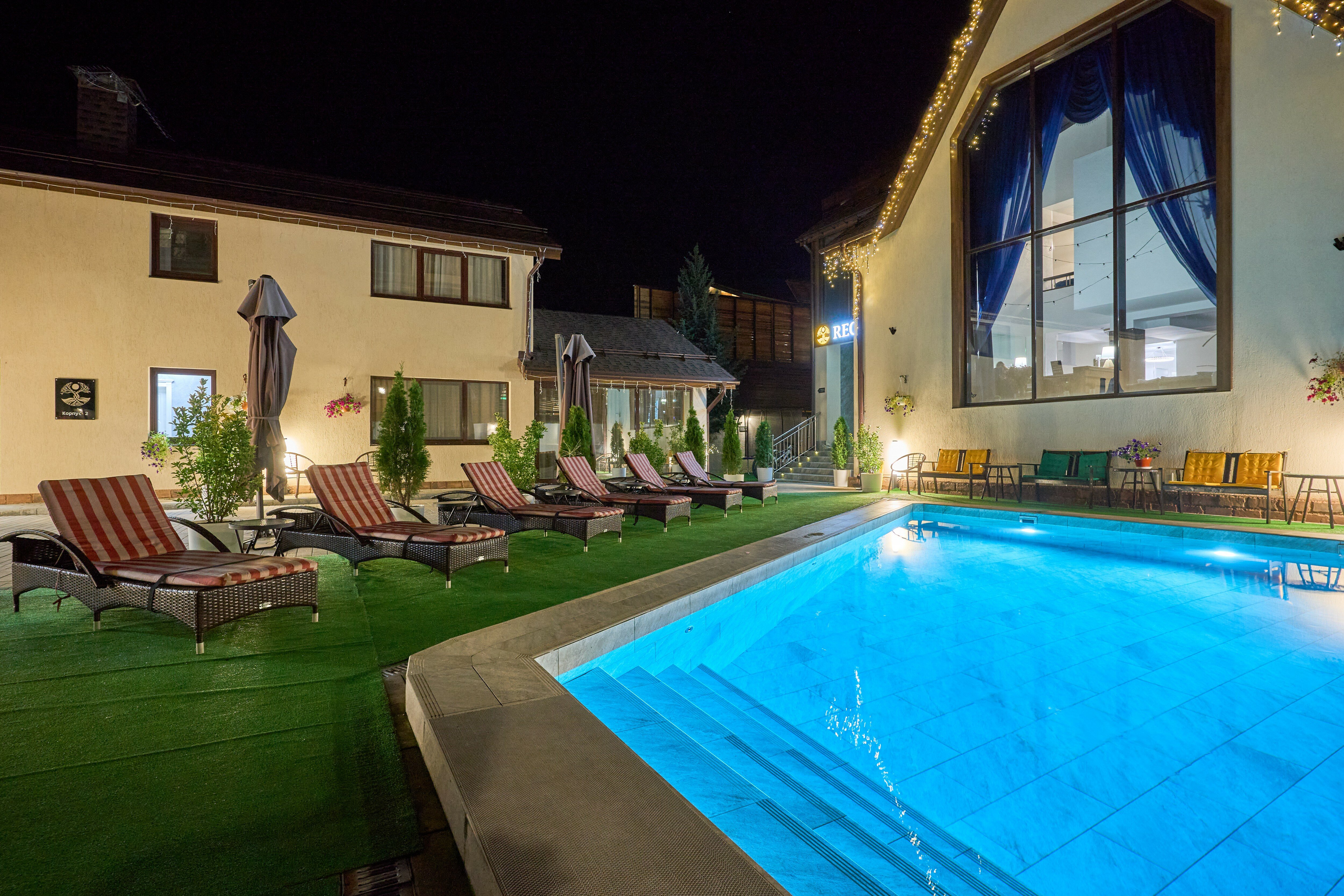 Фото Astra de Rosa