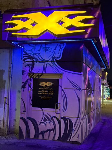 Орталық Азиядағы жалаңаш жезөкшелердің суреттері