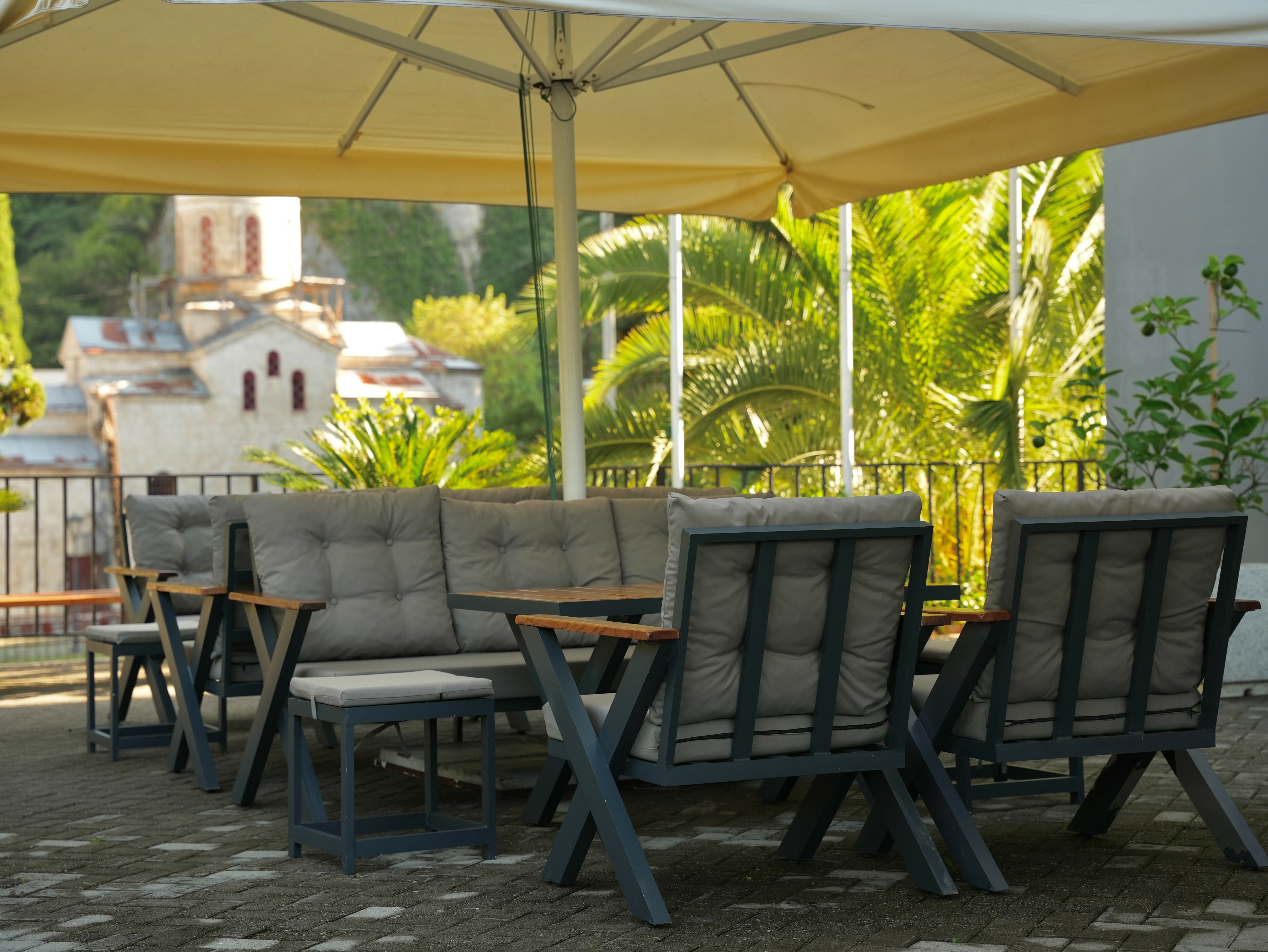 Фото Abaash Hotel Afon