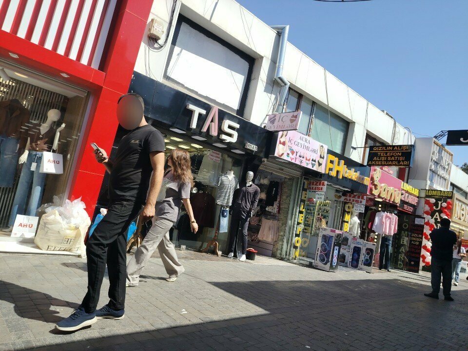 Clothing store Diss Miss, Baku, photo