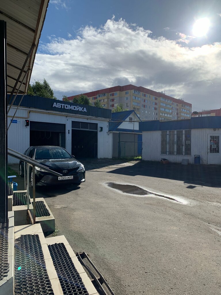 Car wash Удома, Pskov Oblast, photo