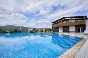 отель Ашхадах