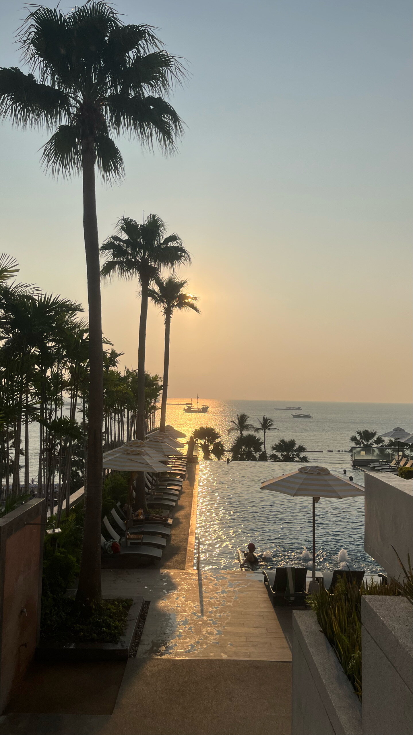 Фото Holiday Inn Pattaya