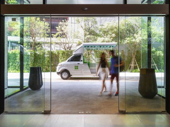 Фото Ibis Styles Bangkok Sukhumvit Phra Khanong