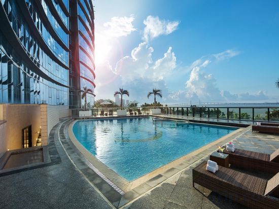 Фото Grand Bay Hotel Zhuhai