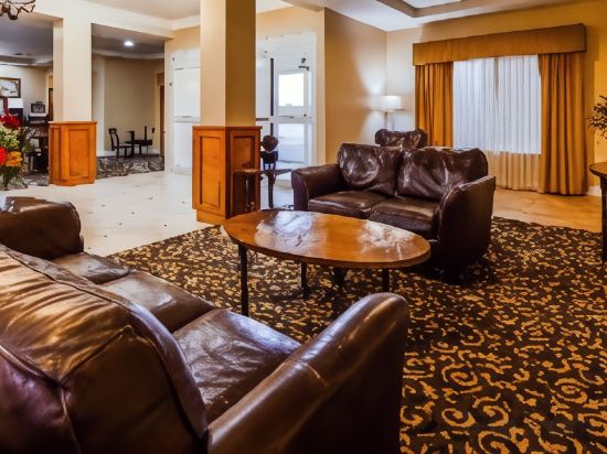 Фото Best Western Comanche Inn