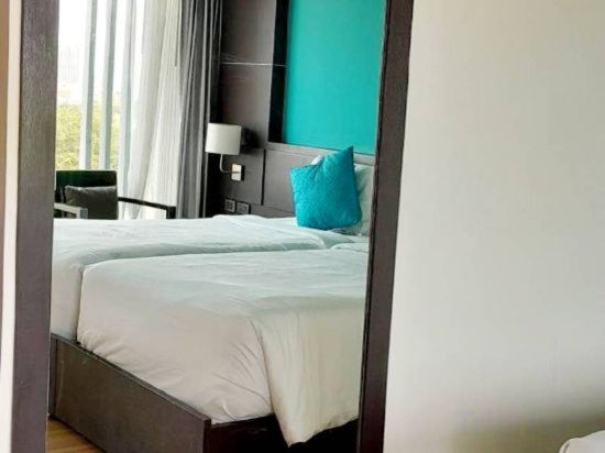 Фото Unique Regency Pattaya