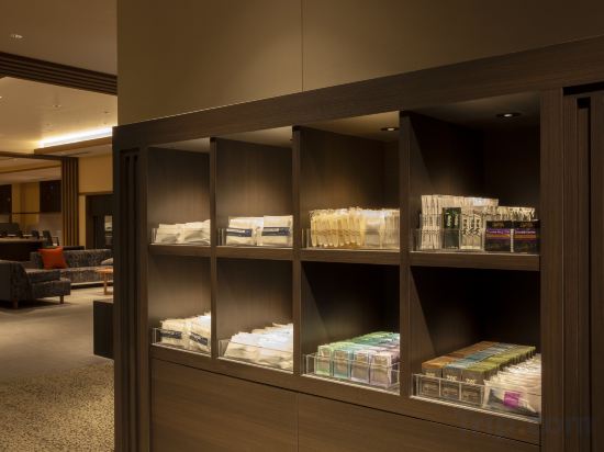 Фото Keihan Kyoto Hachijoguchi